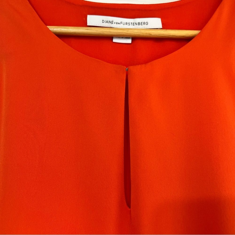 Diane Von Furstenburg silk blend sleeveless orange top Sz M excellent condition - Picture 4 of 11